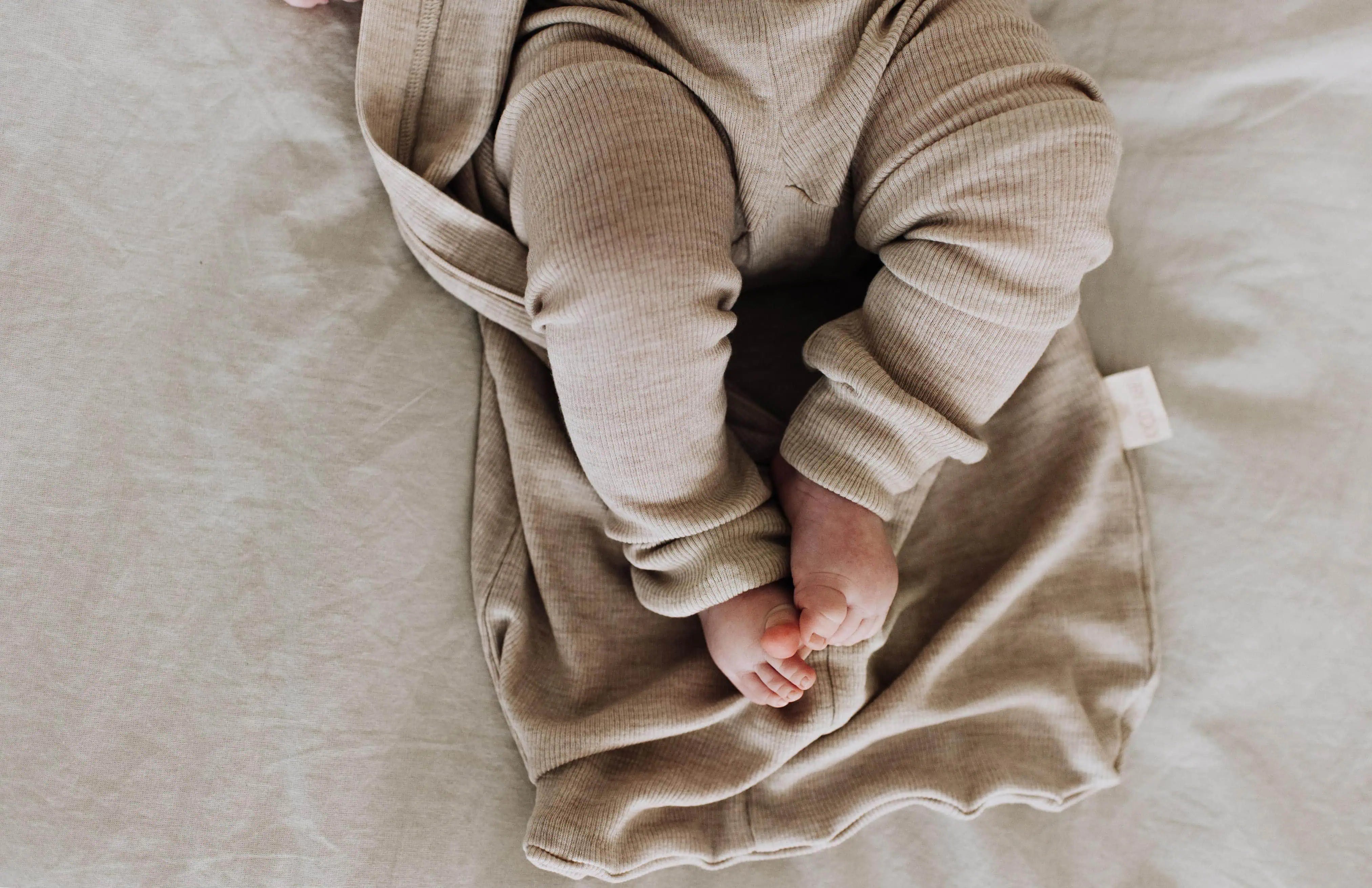 Baby-Pyjama-Shirt - Merinowolle