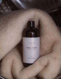Wool Wash with Lanolin for Merino Wool and Babywear - 100ml / 250ml / 500ml