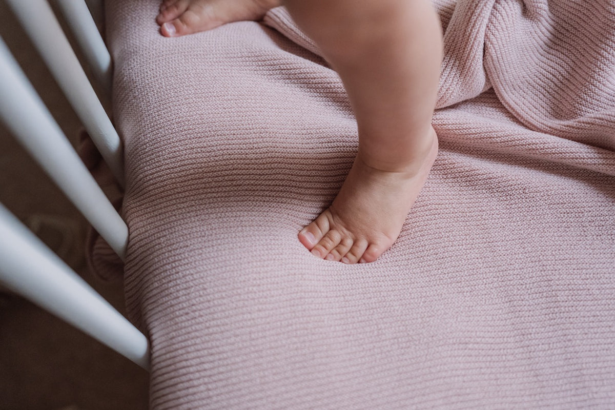 Crib blanket (100x140cm) - Knitted - 100% Merino wool